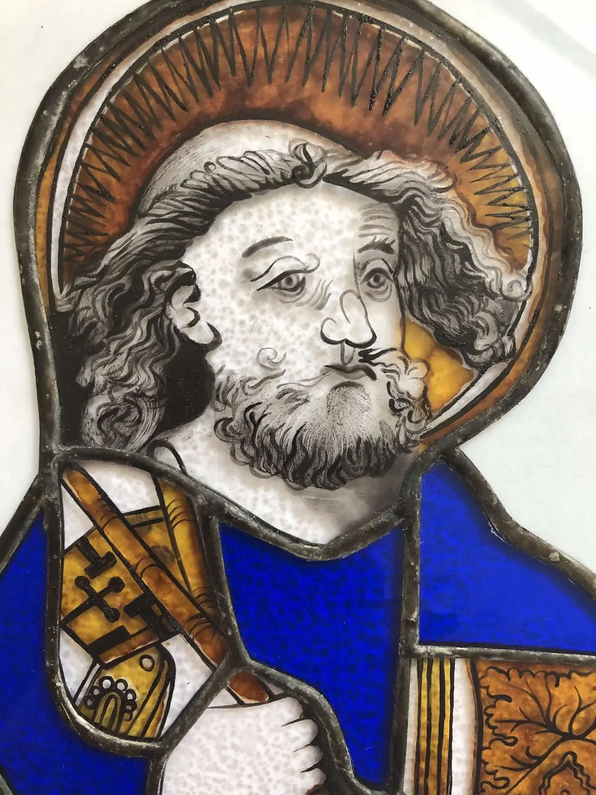 Витраж: портрет в традиционной технике